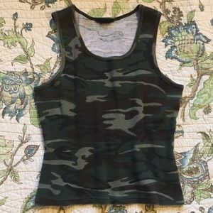 Vintage 90s ribbed camo tank top